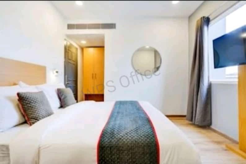 גווהטי Hotel Eureka Grand מראה חיצוני תמונה